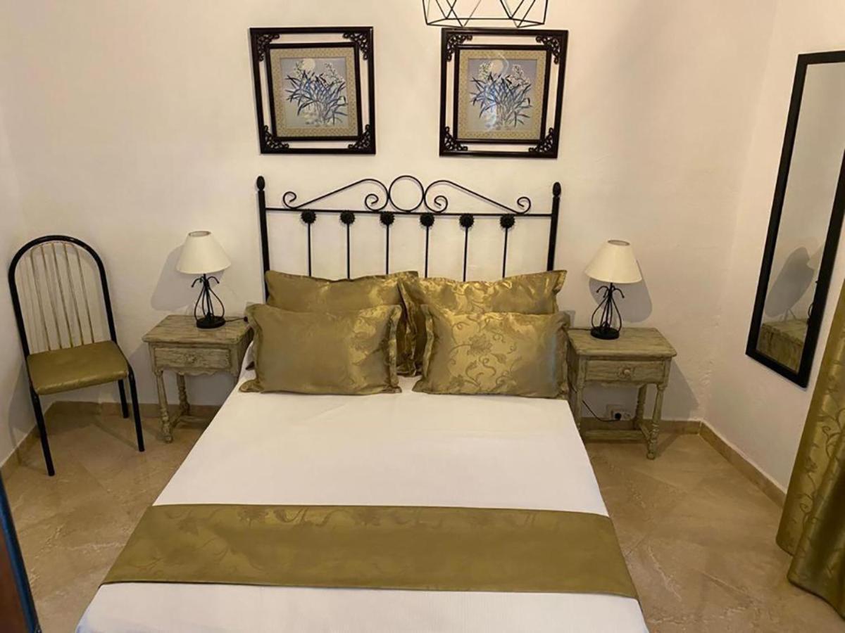 Esencia Andalucia Villa Rociana Exteriör bild